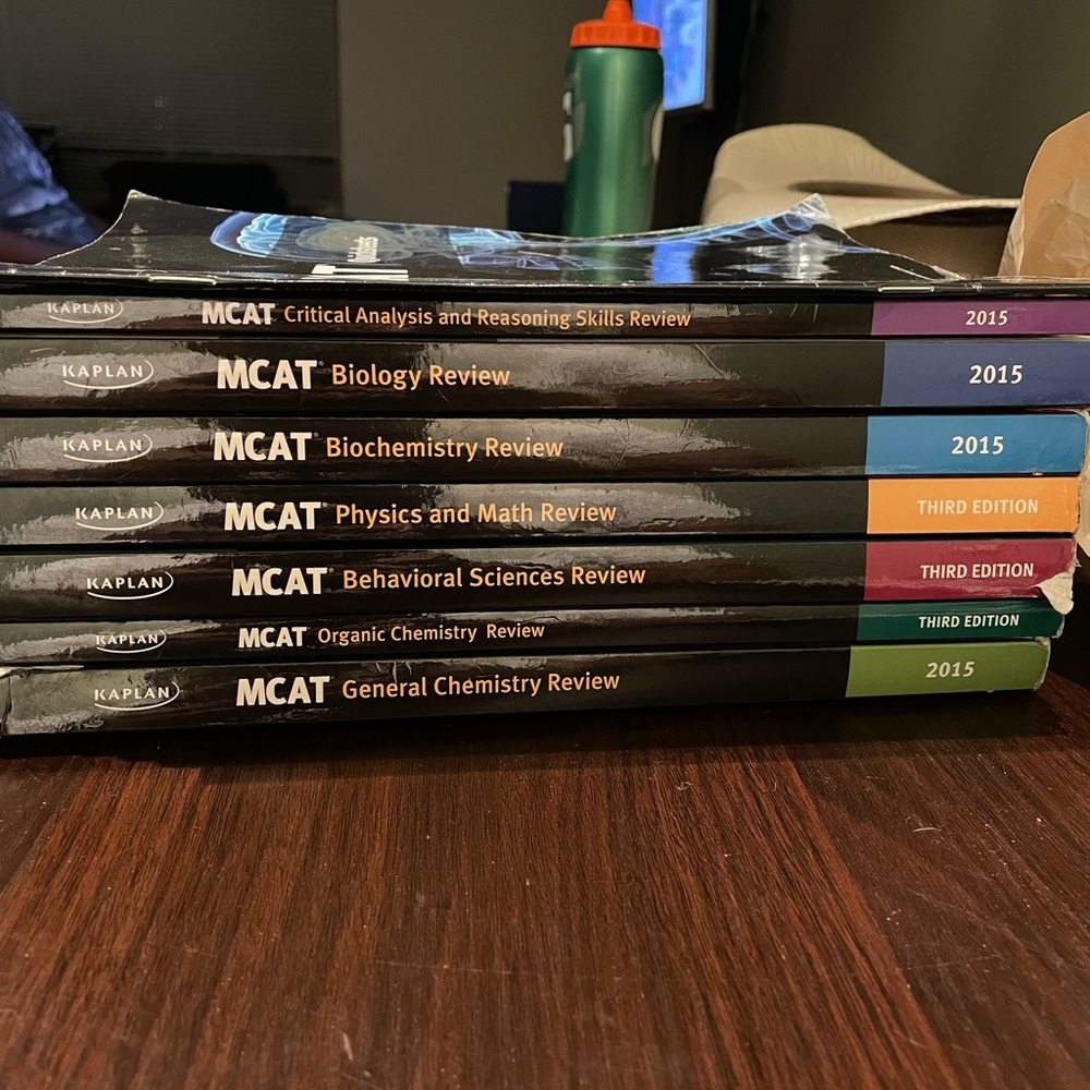 MCAT Kaplan 7 Book Study Set 2015 Edition
